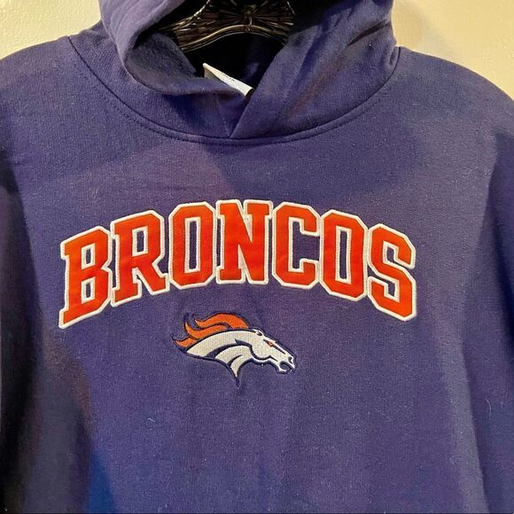 NFL Broncos Football Hoodie Navy BluePullover Youth XL Worn By Actor on TV. - Picture 3 of 6